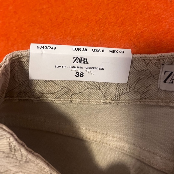 Zara ecru floral high rise slim fit cropped jeans NWT - Picture 8 of 12